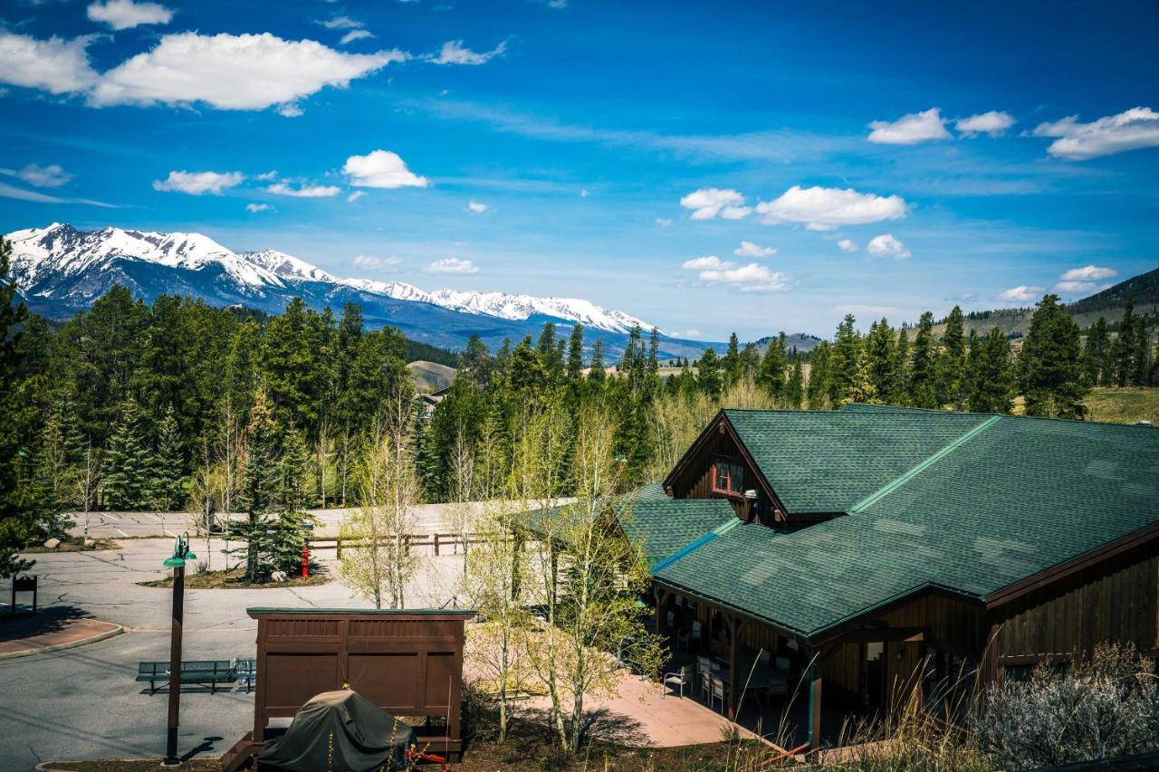 Keystone Condo On Golf Course With Mountain View Екстер'єр фото